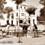 fuente puerta cerrada imagen histórica